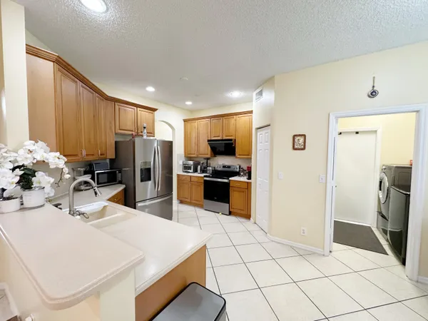 $3,950 | 5152 Woodfield Way, Coconut Creek, FL 33073