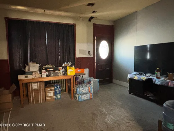 $75,000 | 124 East High Street, Coaldale, PA 18218