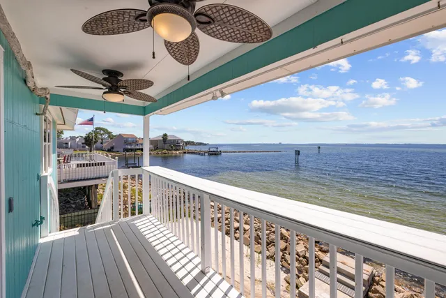 $820,000 | 101 Starboard Drive, Shalimar, FL 32579