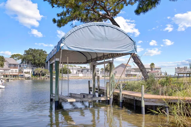 $820,000 | 101 Starboard Drive, Shalimar, FL 32579