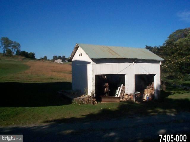 Gallery Image 6