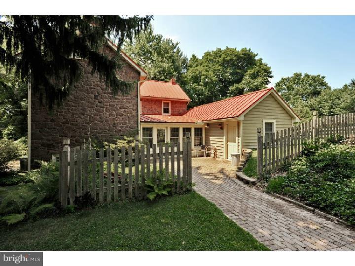 272 Harley Road Pottstown, PA 19465 - Photo 2 of 24