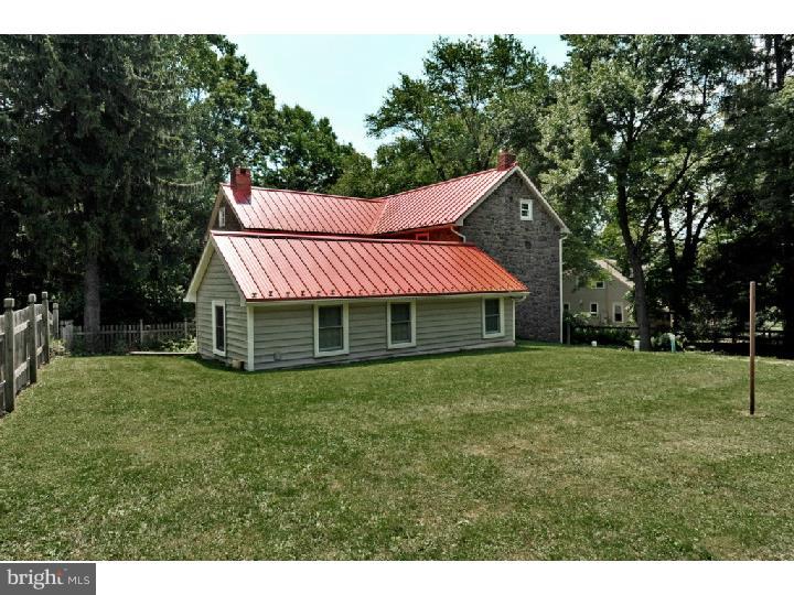 272 Harley Road Pottstown, PA 19465 - Photo 5 of 24