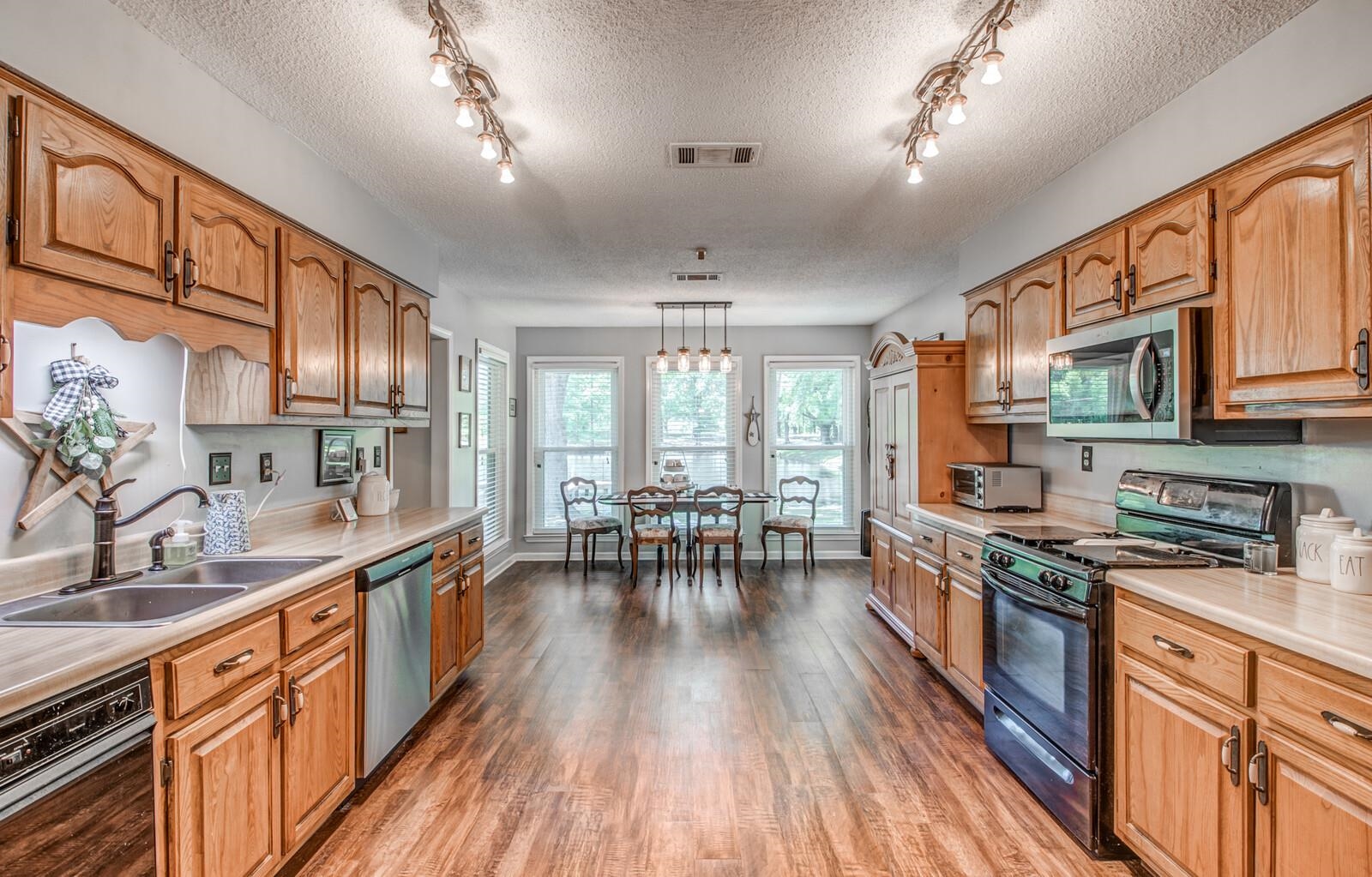 8930 Quito Road Millington, TN 38053 - Photo 7 of 25 Gallery Image 7