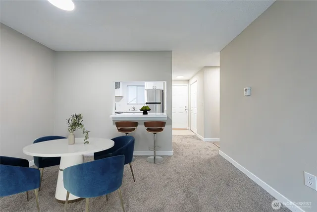 $200,000 | 3302 I Street Northeast, Unit B103, Auburn, WA 98002