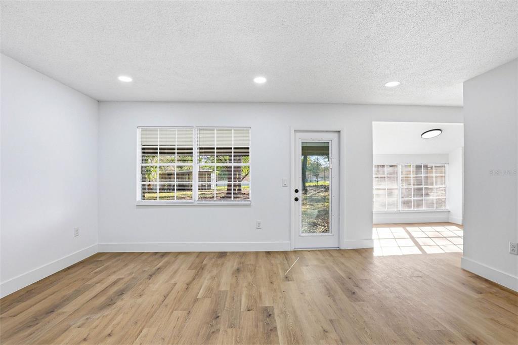 12703 North 53rd Street Temple Terrace, FL 33617 - Photo 16 of 49