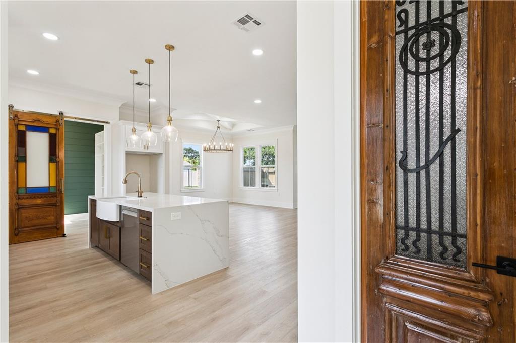 1117 Green Acres Road Metairie, LA 70003 - Photo 4 of 40