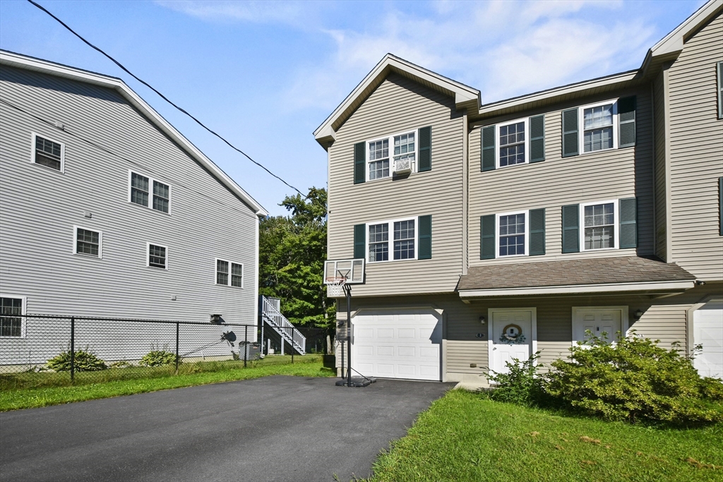 30B Pine Hill Road Worcester, MA 01604 - Photo 3 of 26 Gallery Image 3
