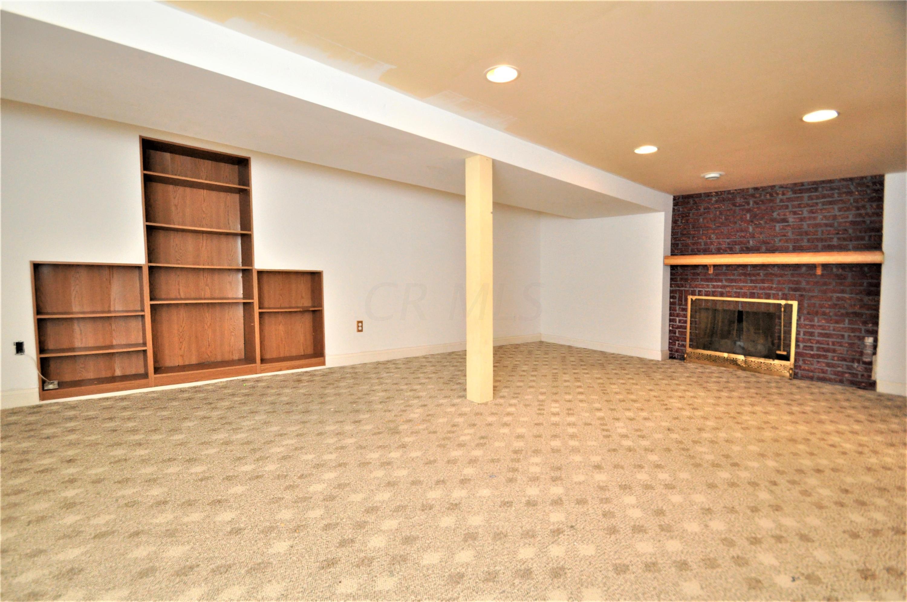 1237 Military Road Zanesville, OH 43701 - Photo 13 of 23