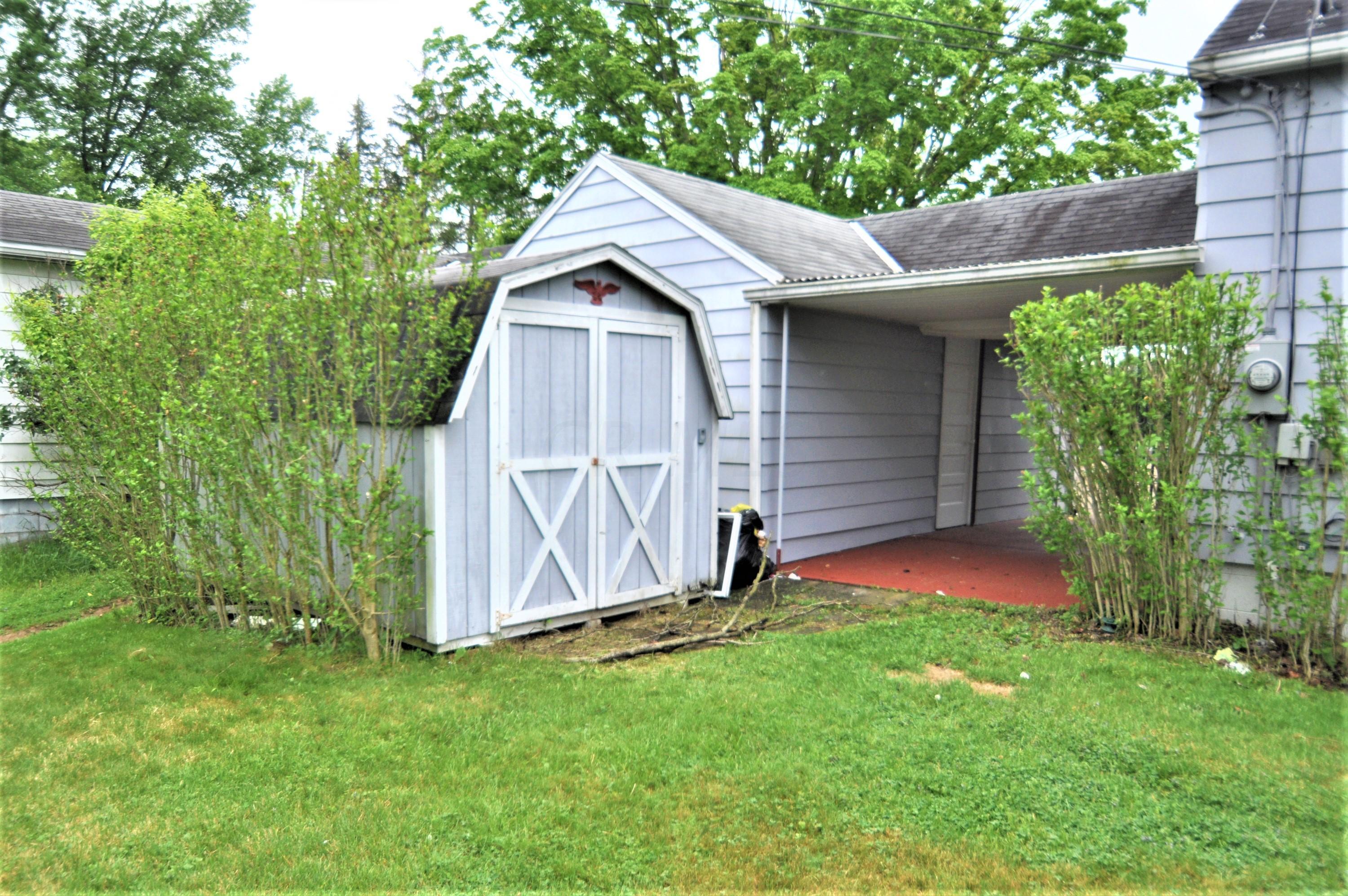 1237 Military Road Zanesville, OH 43701 - Photo 23 of 23