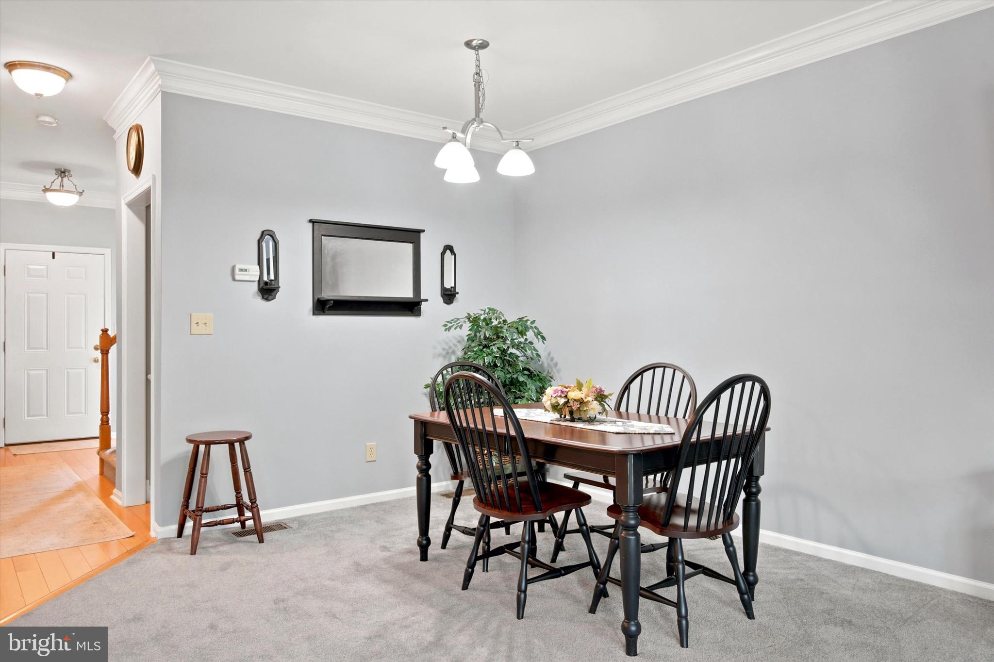 433 Buchanan Road Perkasie, PA 18944 - Photo 7 of 26 Dining area