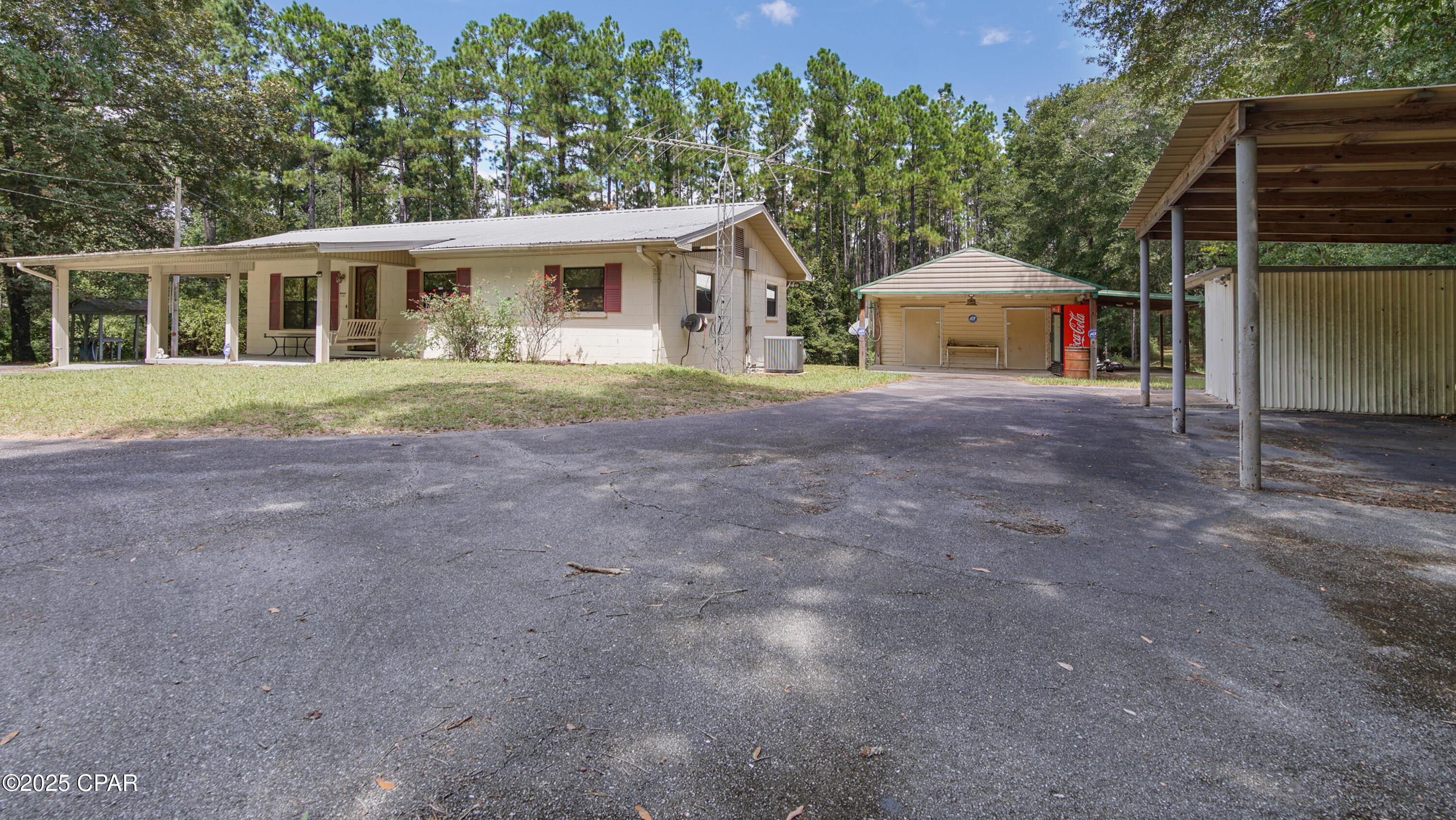 1730 Firetower Road Chipley, FL 32428 - Photo 4 of 49