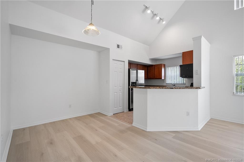1575 Southeast Pomeroy Street, Unit 85 Stuart, FL 34997 - Photo 6 of 23