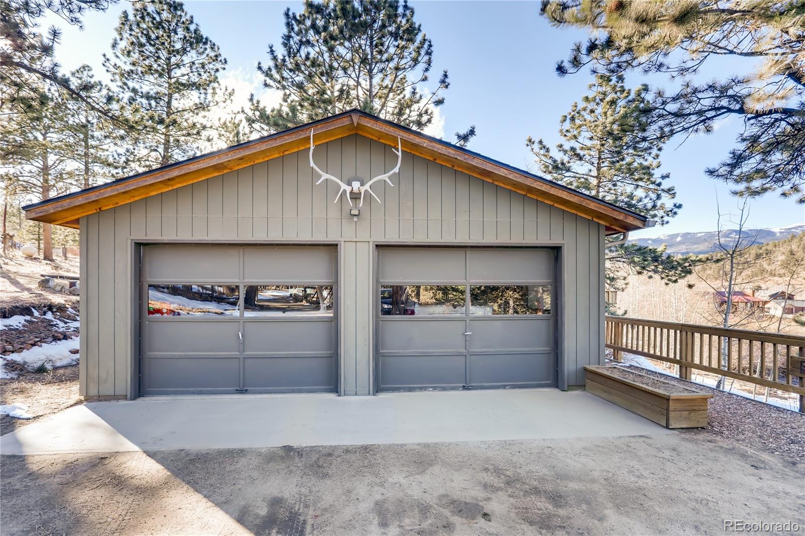 193 Twilight Terrace Drive Bailey, CO 80421 - Photo 28 of 34 a view of backyard of the house