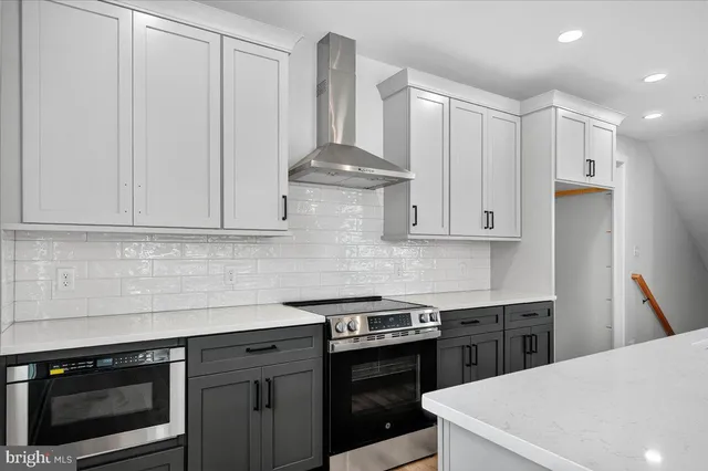 $525,000 | 425 # 2 Asha Way, Harleysville, PA 19438