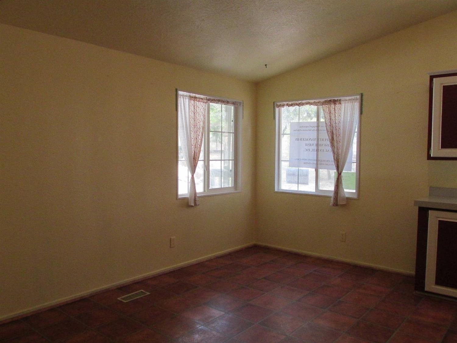 46437 Skyline Ridge Road Coarsegold, CA 93614 - Photo 7 of 86 Gallery Image 7