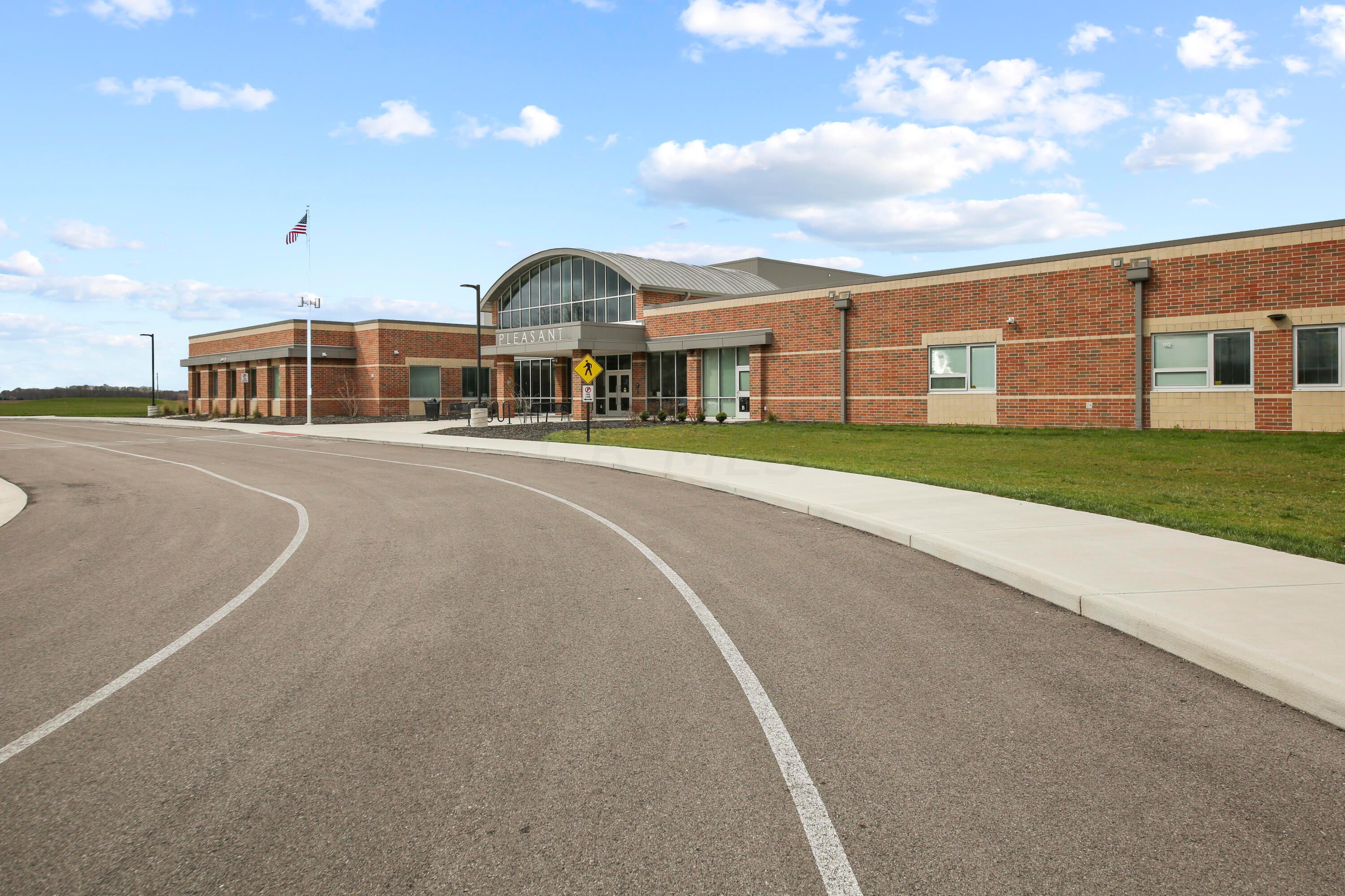 3273 Gooding Road Marion, OH 43302 - Photo 56 of 60 Elementary, Middle and High School Complex - appx 1 mile or less from the subject property.