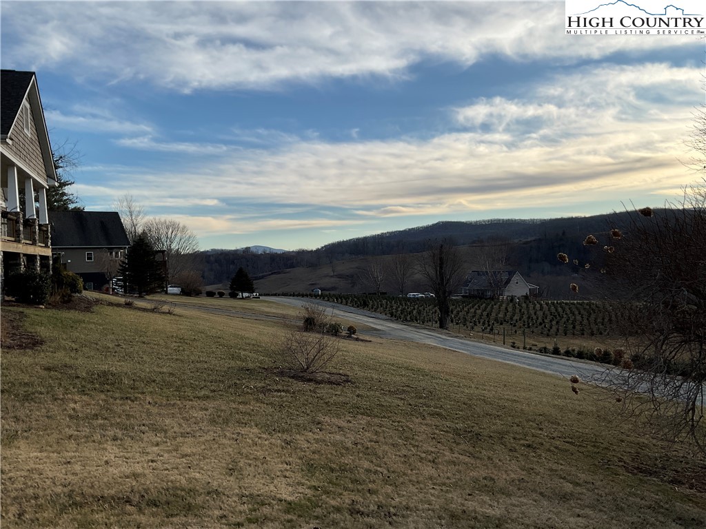 269 Panoramic Lane Boone, NC 28607 - Photo 23 of 32 Gallery Image 23