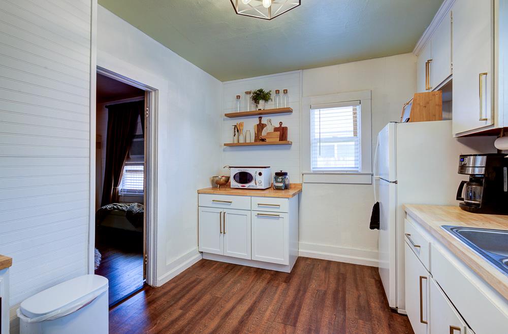 601 I Street Sanger, CA 93657 - Photo 12 of 29