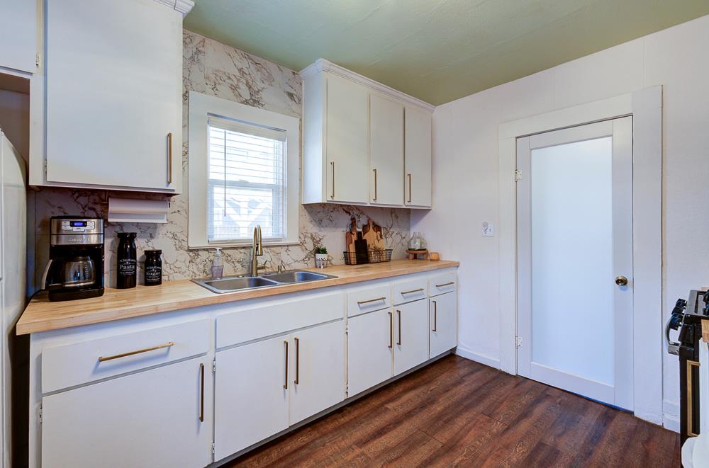 601 I Street Sanger, CA 93657 - Photo 15 of 29