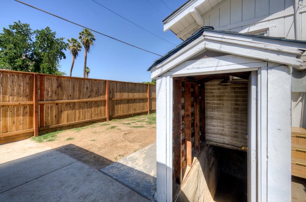 601 I Street Sanger, CA 93657 - Photo 24 of 29