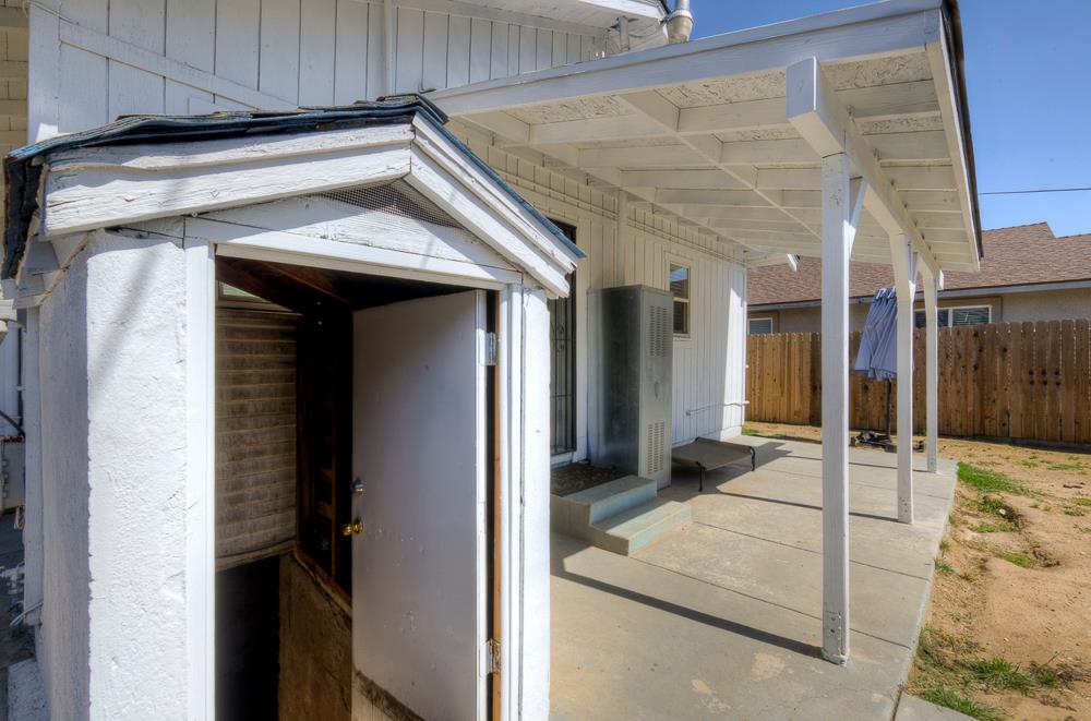 601 I Street Sanger, CA 93657 - Photo 25 of 29