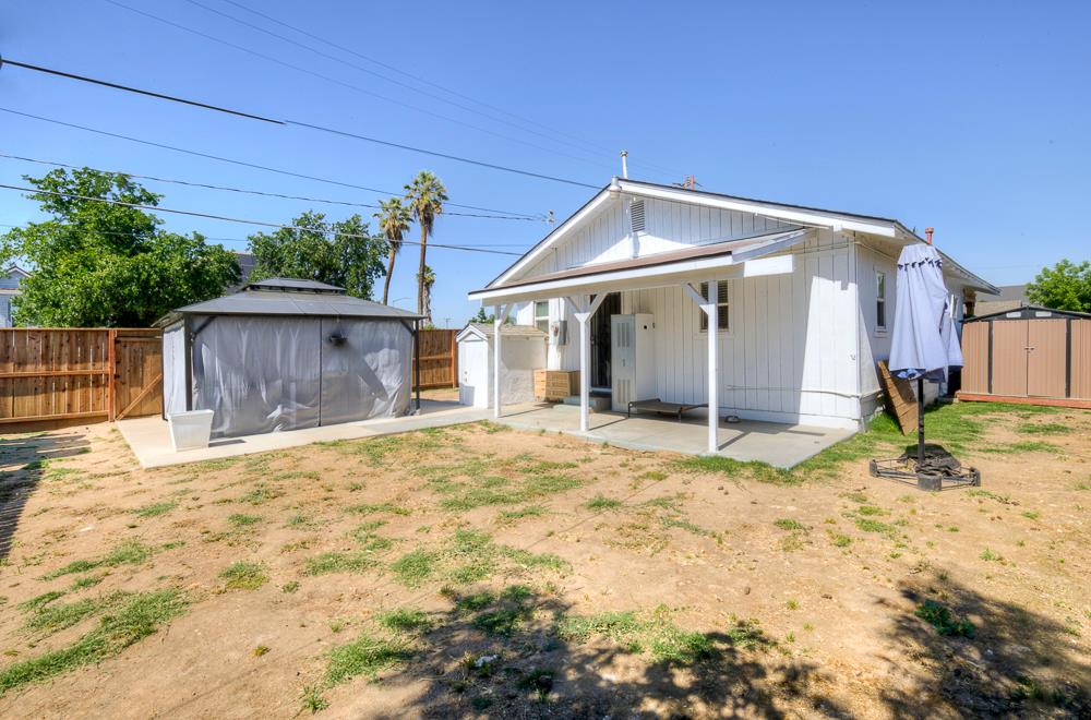 601 I Street Sanger, CA 93657 - Photo 27 of 29