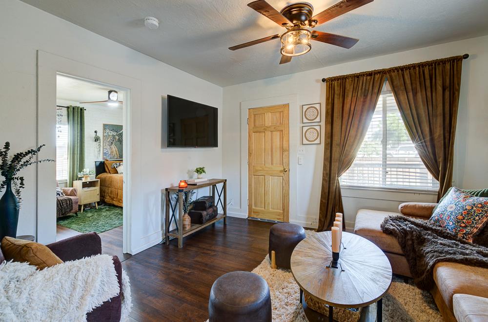 601 I Street Sanger, CA 93657 - Photo 8 of 29