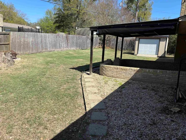 $309,500 | 700 David Drive, Tyler, TX 75703