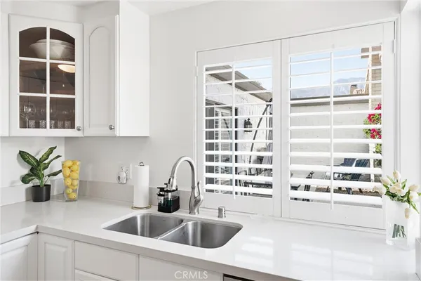 $2,750 | 2367 South Gene Autry Trail, Unit B, Palm Springs, CA 92264