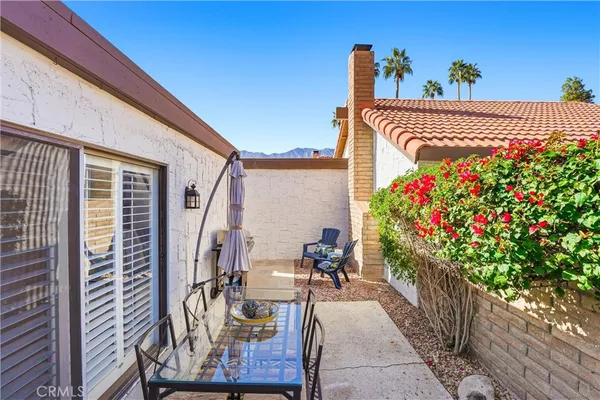 $2,750 | 2367 South Gene Autry Trail, Unit B, Palm Springs, CA 92264