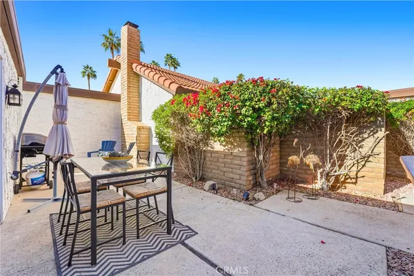 $2,750 | 2367 South Gene Autry Trail, Unit B, Palm Springs, CA 92264