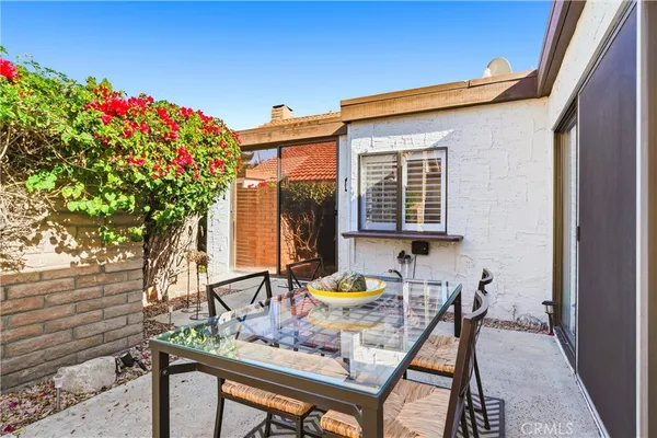 $2,750 | 2367 South Gene Autry Trail, Unit B, Palm Springs, CA 92264