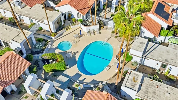 $2,750 | 2367 South Gene Autry Trail, Unit B, Palm Springs, CA 92264