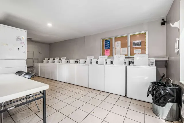 $1,375 | 2601 Hillsboro Pike, Unit O8, Nashville, TN 37212