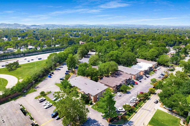 $1,375 | 2601 Hillsboro Pike, Unit O8, Nashville, TN 37212