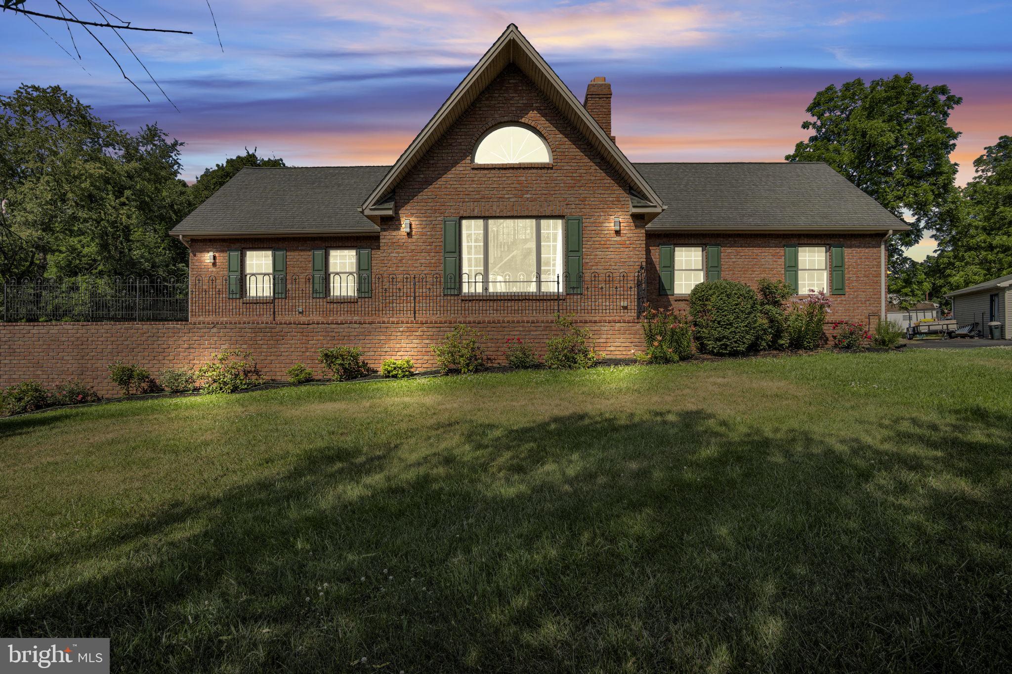 246 Leeds Road Newville, PA 17241 - Photo 4 of 46