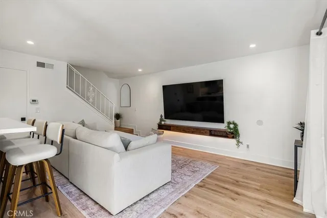 $599,000 | 1196 Landsburn Circle, Westlake Village, CA 91361