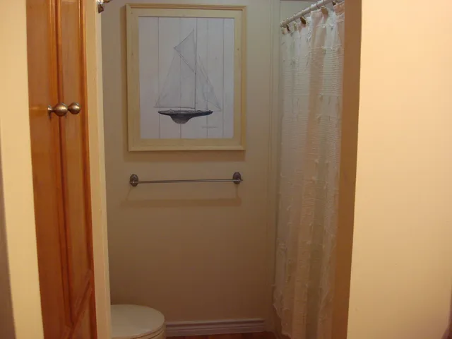 $415,000 | 1187 Sailfish Street, Bayou Vista, TX 77563