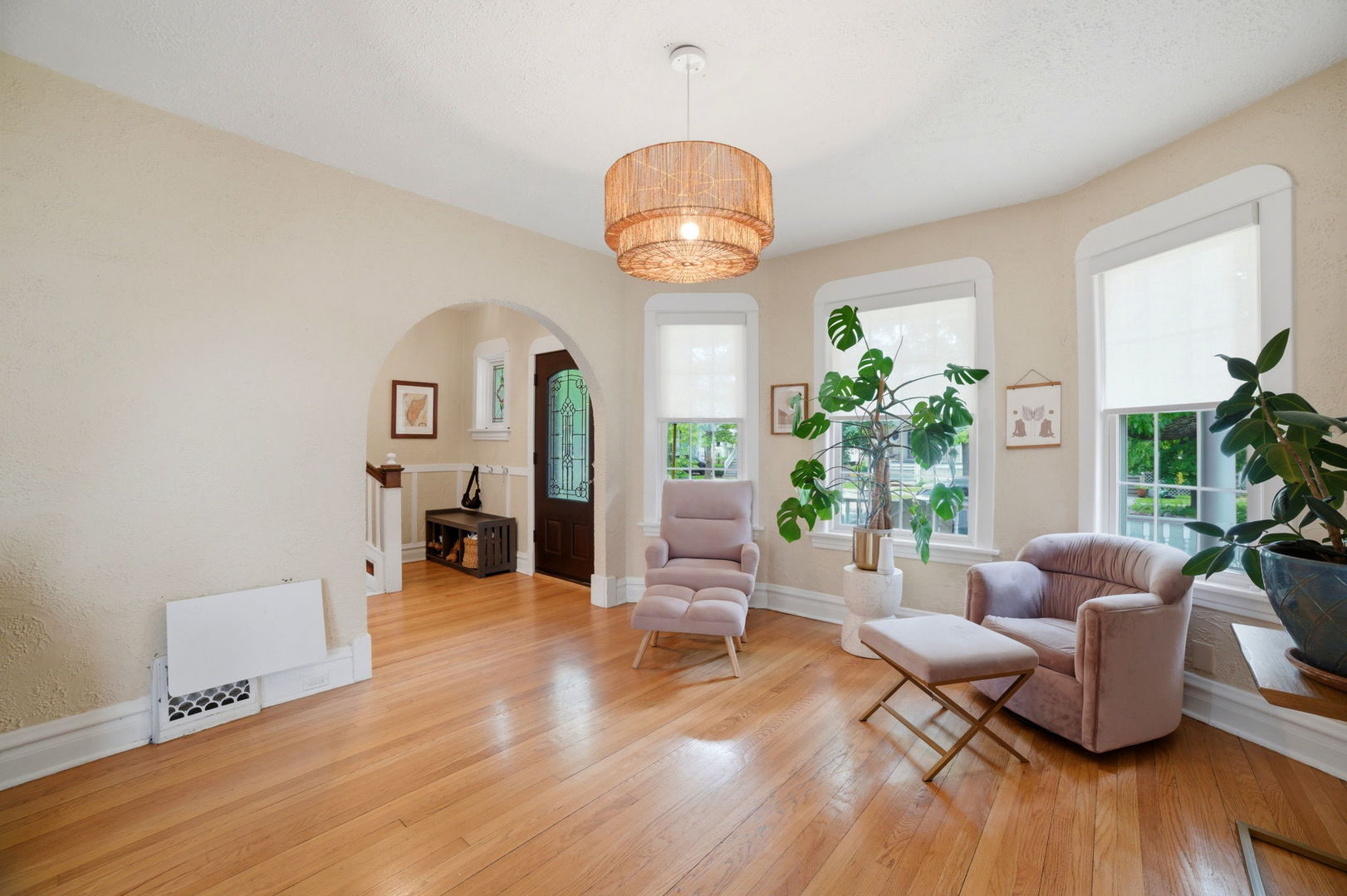 3808 North Ridgeway Avenue Chicago, IL 60618 - Photo 5 of 31
