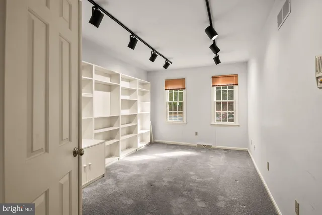 $315,000 | 1913 Meadow Lane, Wyomissing, PA 19610