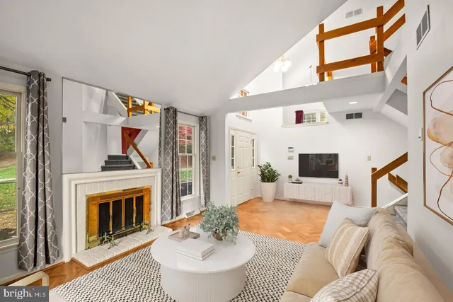 $315,000 | 1913 Meadow Lane, Wyomissing, PA 19610