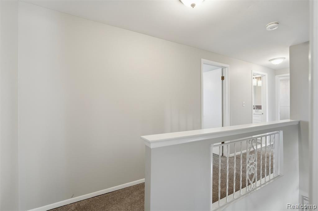 5159 Lewis Drive Sterling Heights, MI 48310 - Photo 32 of 46