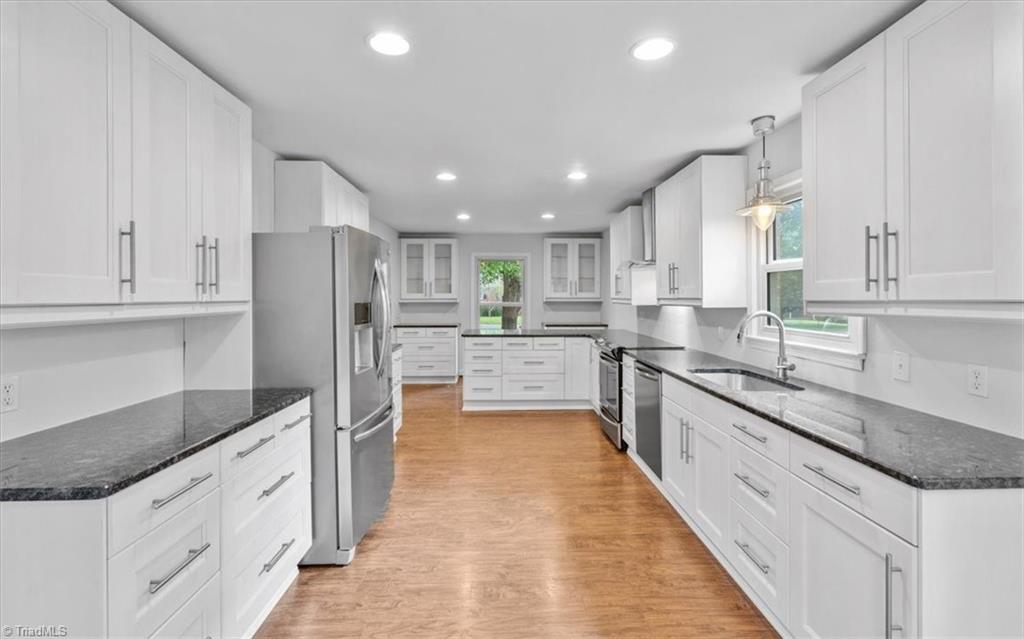 340 Barons Road Clemmons, NC 27012 - Photo 11 of 39 Gallery Image 11