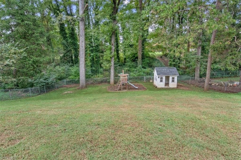 340 Barons Road Clemmons, NC 27012 - Photo 38 of 39 Gallery Image 38