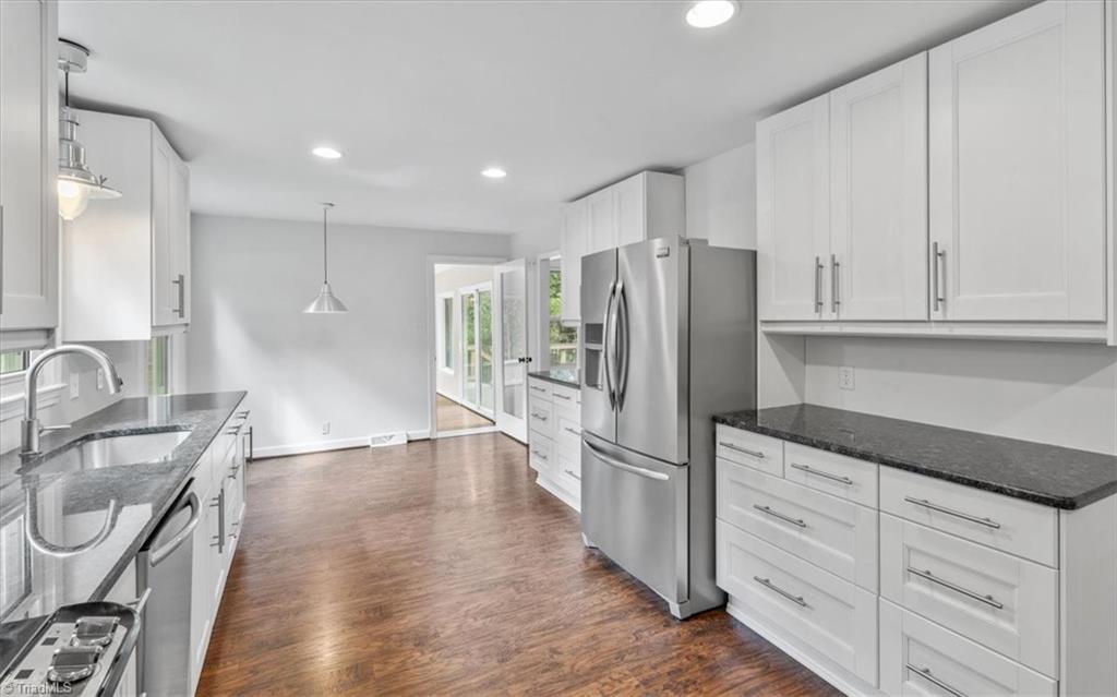340 Barons Road Clemmons, NC 27012 - Photo 10 of 39 Gallery Image 10