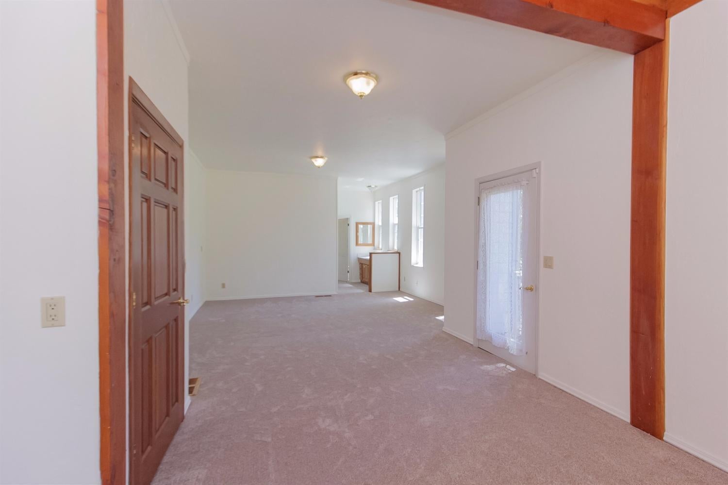 2105 Crowfoot Road Eagle Point, OR 97524 - Photo 20 of 35 Additional Photo