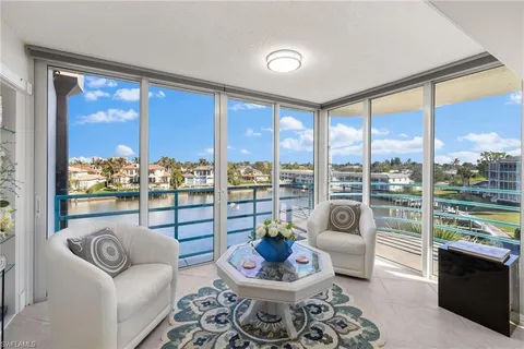 $970,000 | 255 Park Shore Drive, Unit 3341, Naples, FL 34103