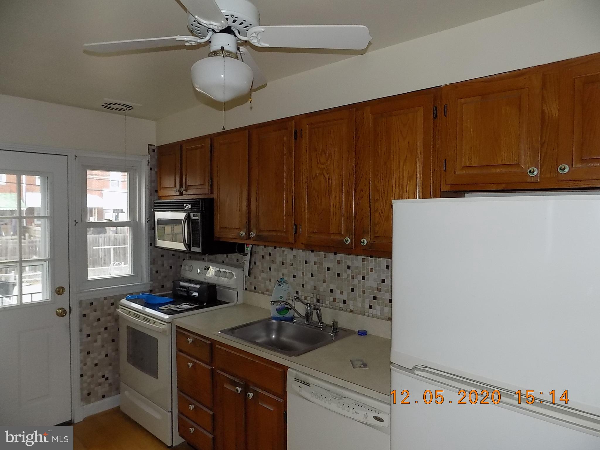 760 Fulbrook Road Baltimore, MD 21222 - Photo 4 of 13 Kitchen