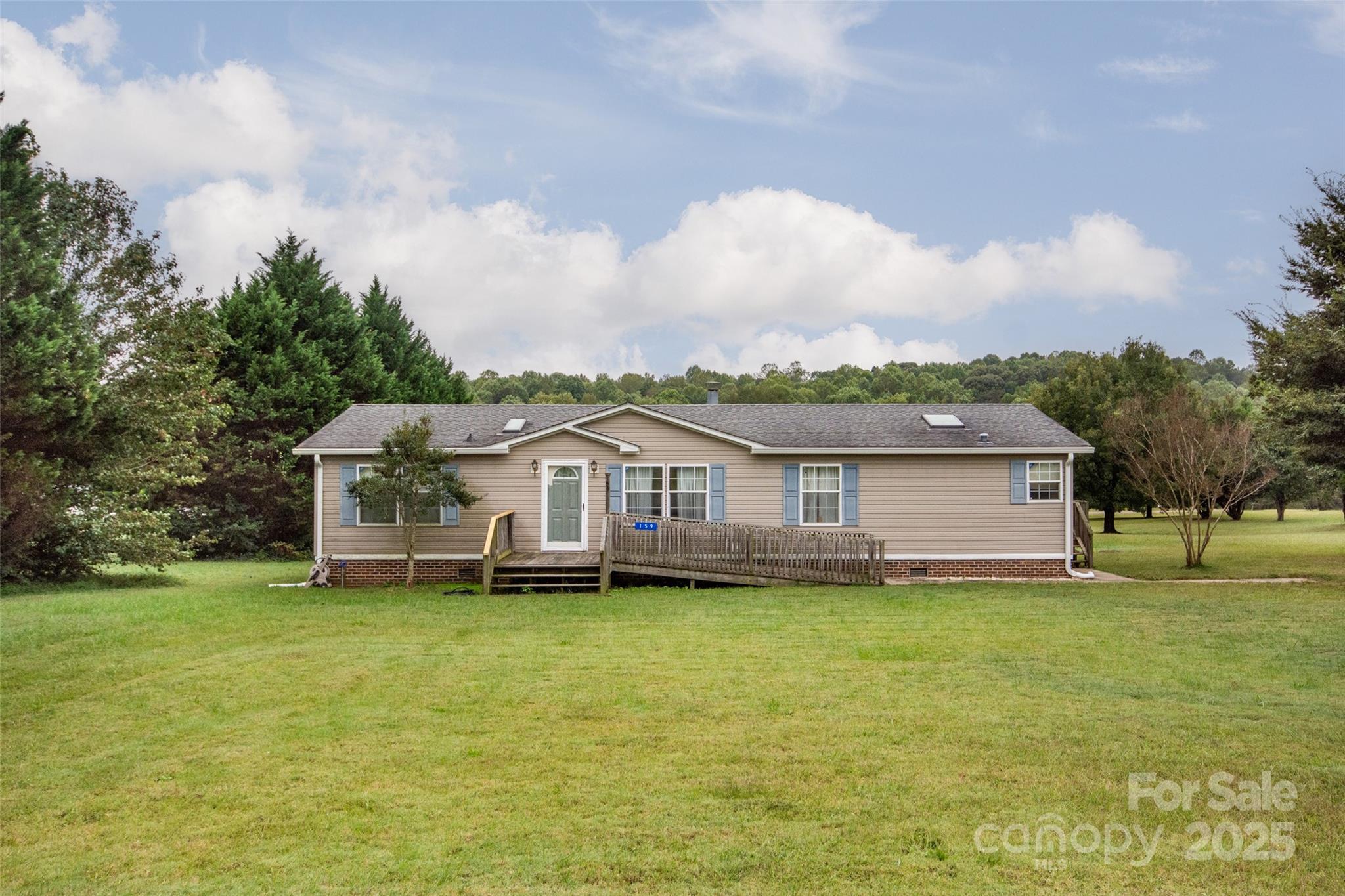 159 Shaw Road Harmony, NC 28634 - Photo 1 of 21 Gallery Image 1